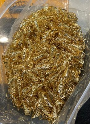 Maszyna do powlekania złotem PVD płytek ceramicznych i kubków, maszyna do powlekania złotem PVD kubków ceramicznych