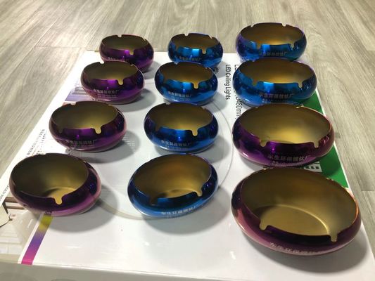 Maszyna do powlekania próżniowego PVD czarnym kolorem na szkle, ceramice i metalowych elementach