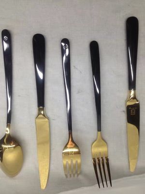 Maszyna do powlekania próżniowego PVD czarnym kolorem na szkle, ceramice i metalowych elementach