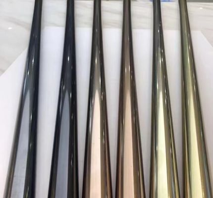 Automatyczna maszyna do powlekania złota ze stali nierdzewnej PVD używana maszyna do powlekania próżniowego PVD