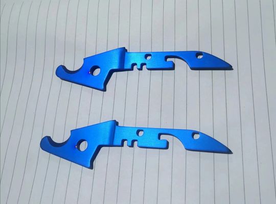 Maszyna do pokrycia próżniowego PVD do metalu Sprzętu sanitarnego Wyposażenie łazienkowe z kranem Umywalka