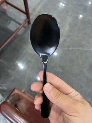 Linia produkcyjna wyposażenia do pokrycia płytek podłogowych PVD wielołokowe/Płytki ceramiczne PVD próżniowa maszyna do metalizowania do pokrycia złotem