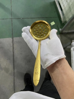 Maszyna do pokrycia próżniowego z wybuchem złota o dużej pojemności do plastikowych medali