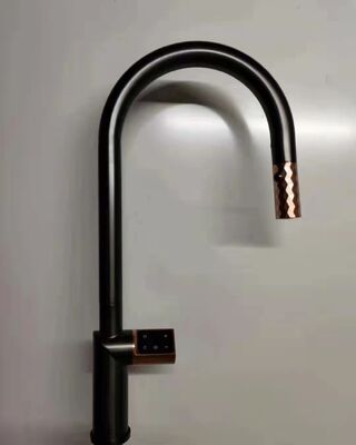 Maszyna do pokrycia próżniowego PVD z powłoką przeciwodciskową i systemem pełnoautomatycznym do produkcji wyrobów sanitarnych