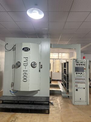 Maszyna do pokrycia naczynia do napojów pełnoautomatycznego PVD z niestandardowym rozmiarem komory i trwałym procesem powlekania do produkcji kubków