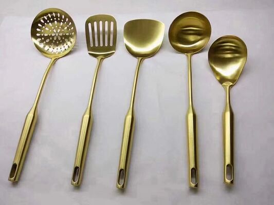 Maszyna do pokrycia próżniowego PVD w pełni automatycznie z wytrzymałością na wysokie temperatury i powłoką odporną na zużycie do naczyń kuchennych