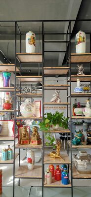 Maszyna do powlekania próżniowego PVD do wyrobów ceramicznych z jednolitą powłoką, pełną automatyką sterowania i komorą ze stali nierdzewnej