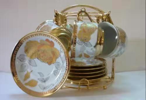 Wielofunkcyjna maszyna do powlekania próżniowego PVD na podłożach ceramicznych, silna adhezja i wszechstronne powlekanie metaliczne dla wszystkich materiałów ceramicznych