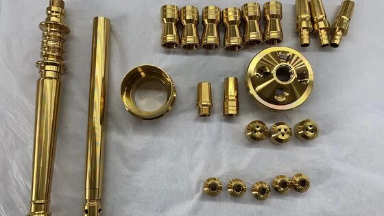 Urządzenie do powlekania PVD na zamówienie do masowej produkcji elementów dekoracyjnych Maszyna do obróbki powierzchni