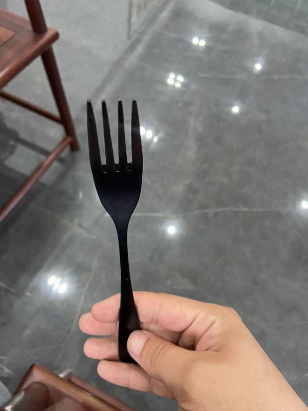 Dobry powtarzalność procesu Złoty kolor powłoki Mini maszyna do powłoki próżniowej Pvd